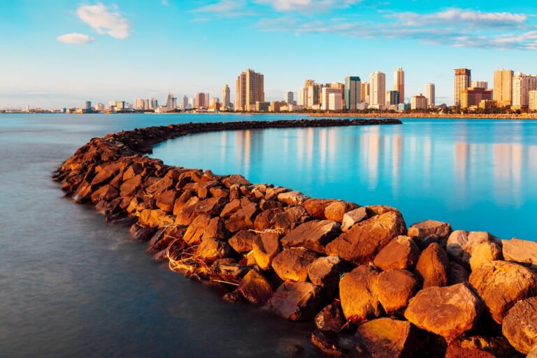lake manila bay1200 2 768x512